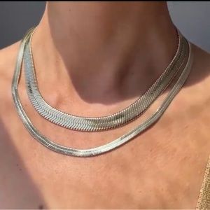 Melinda Maria Herringbone Chain Necklace
